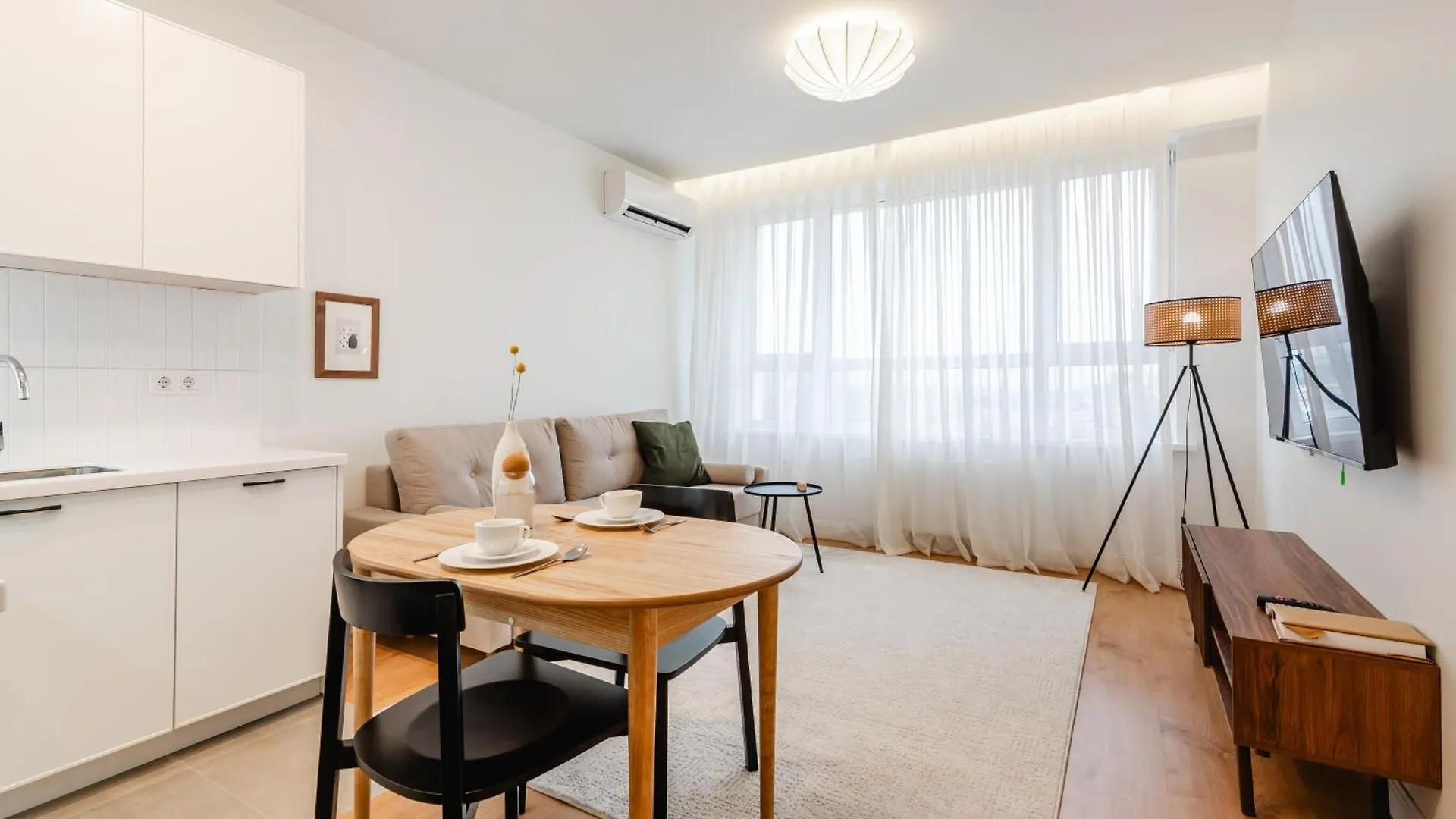 Apartment Светлые И Уютные Апартаменты В Центре Алматы Kazakhstan