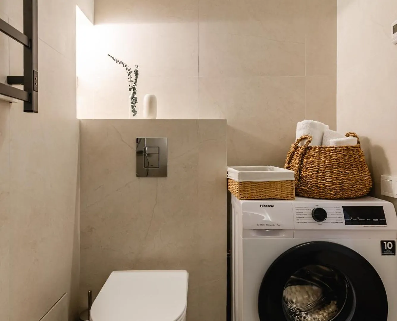Светлые И Уютные Апартаменты В Центре Алматы Apartment